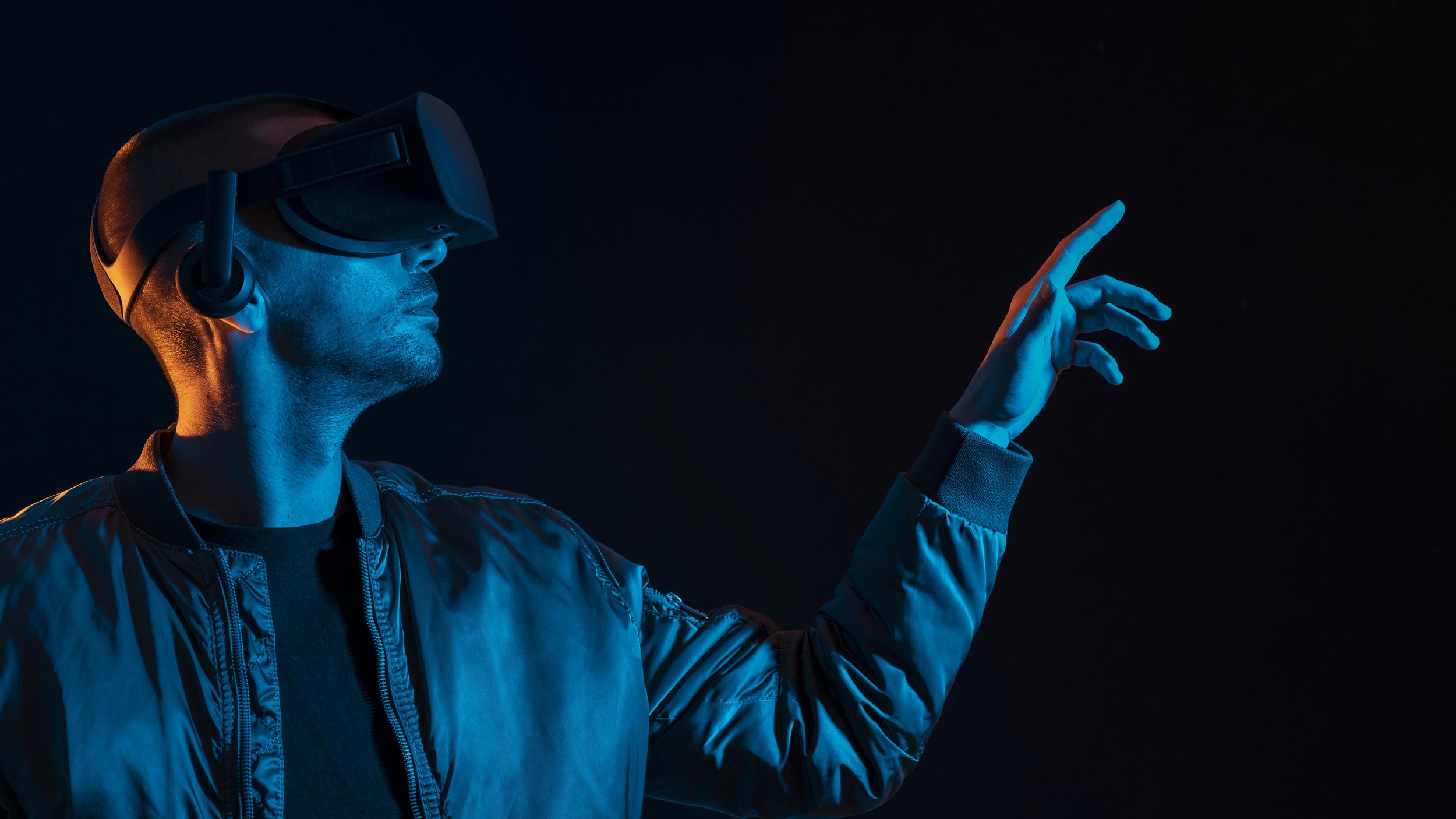 man-experiencing-virtual-reality-close-up.jpg